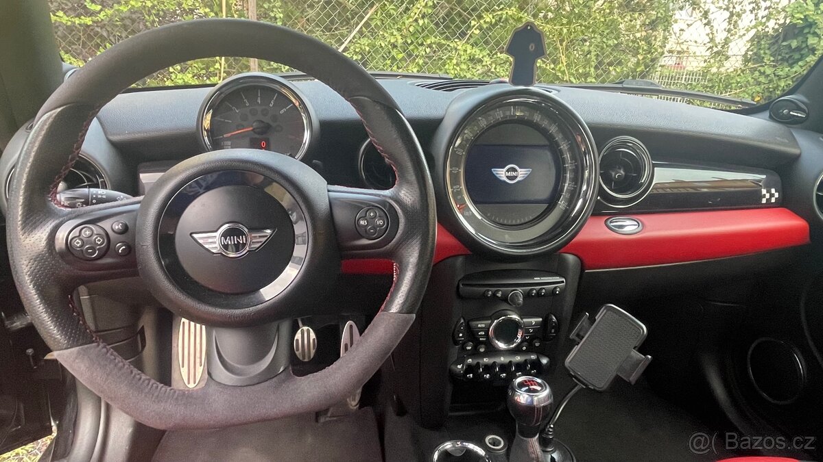 Mini Cooper John Cooper Works - 13