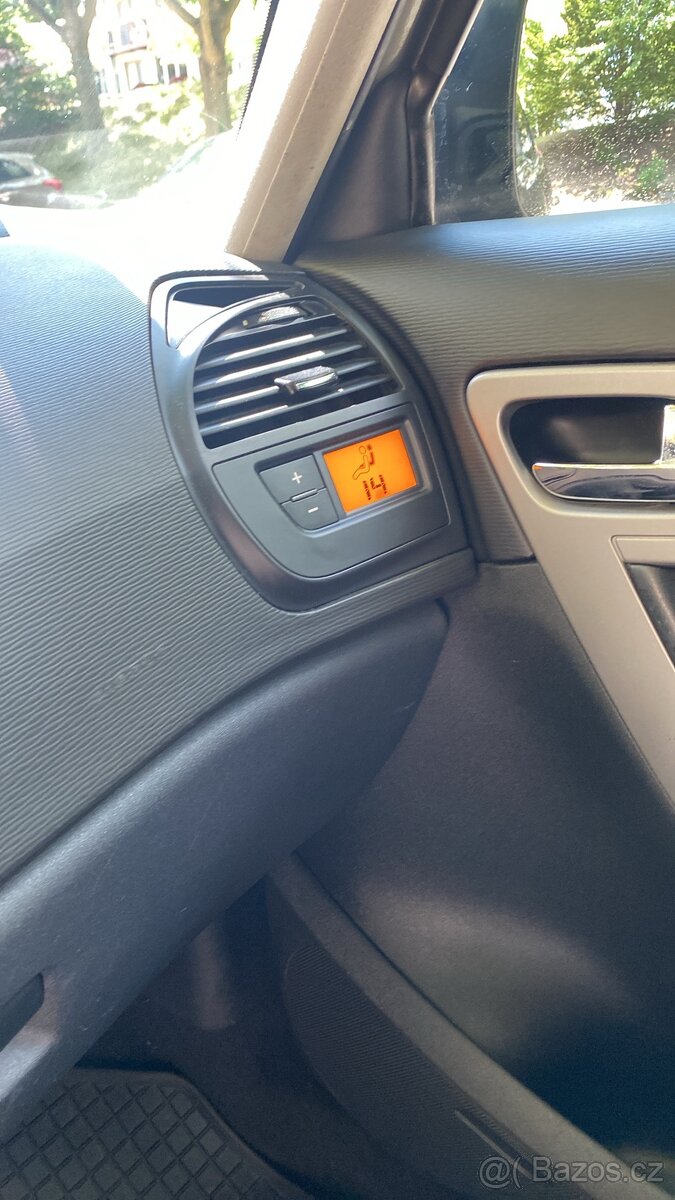 Citrone c4 1.6hdi automat - 13