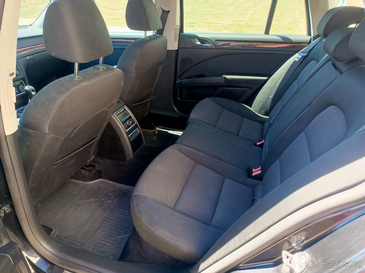 ŠKODA SUPERB II COMBI 2.0 TDI 103 KW - 13