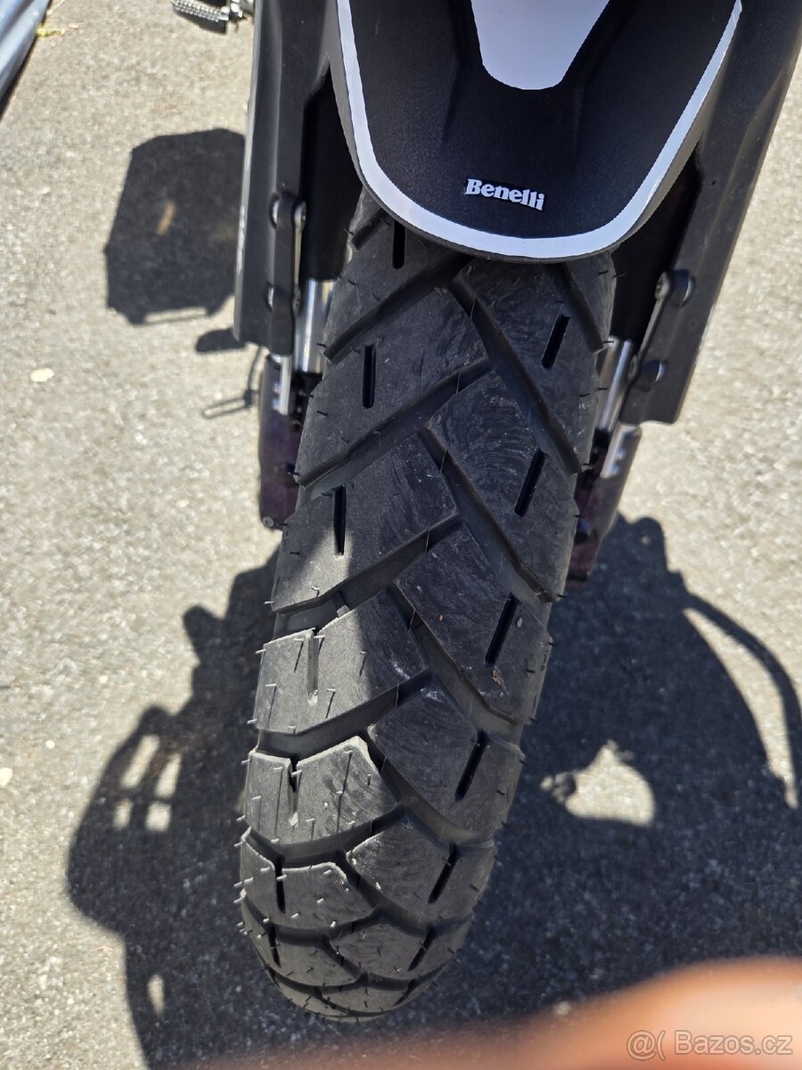 Benelli TRK 502 X - 13