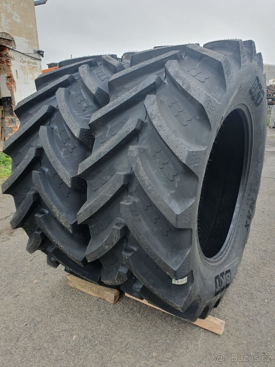 Pneu BKT 650 / 65 R42 - 13