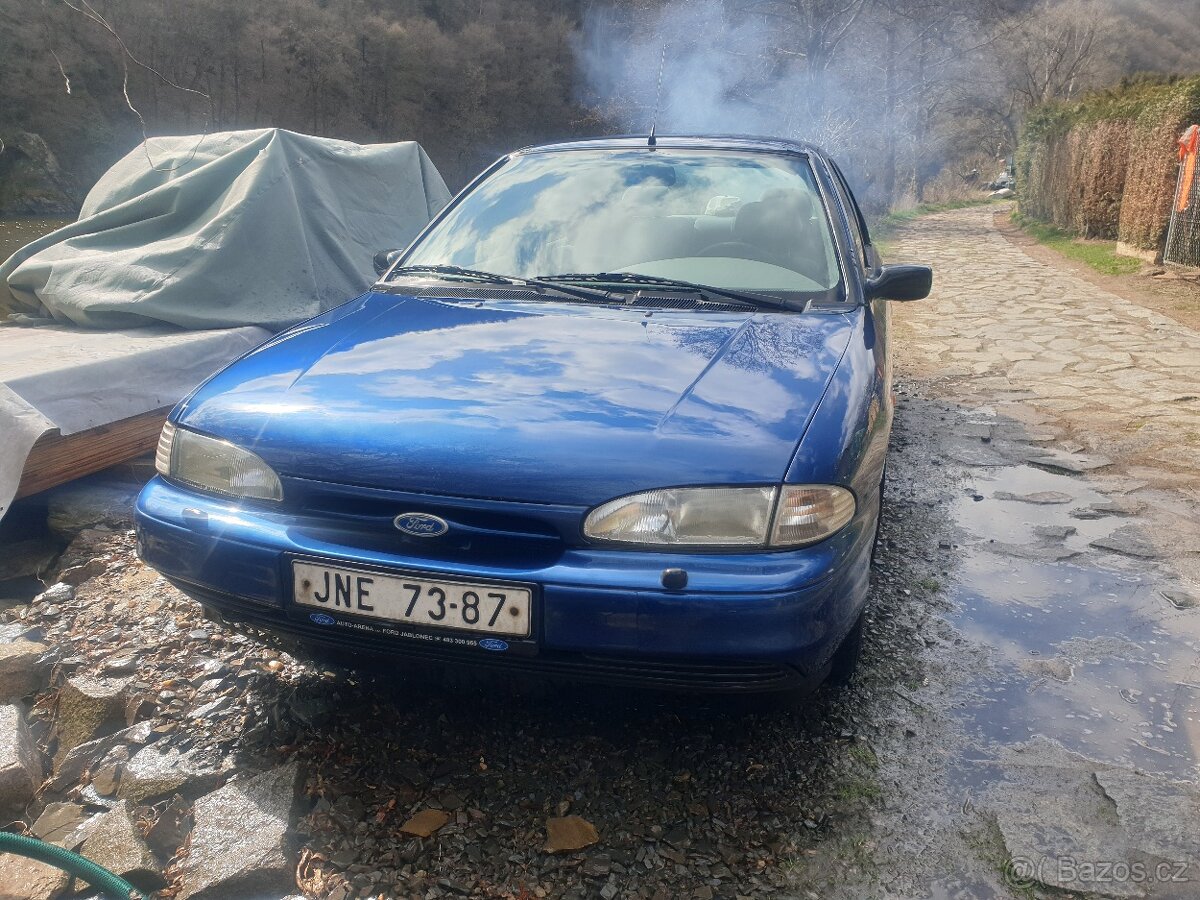 Mondeo ford mk1 1.8 benzín - 13