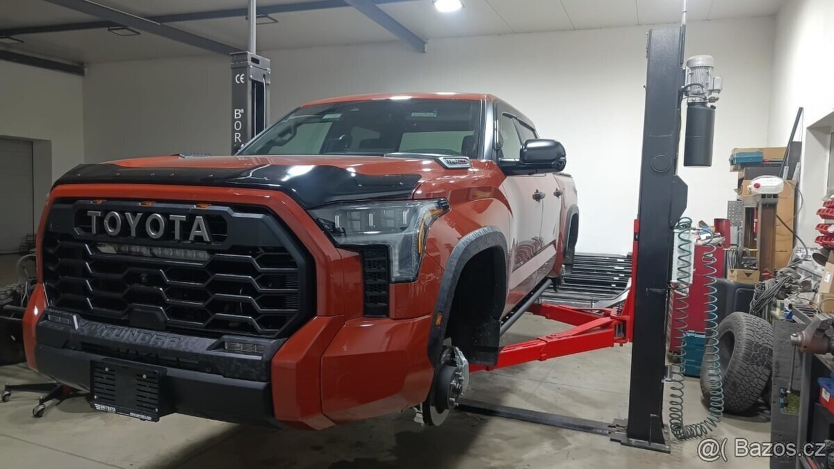 Dvousloupový zvedák BOR5000E 5000 KG NOVÝ NEPOUŽITÝ rv2025' - 13