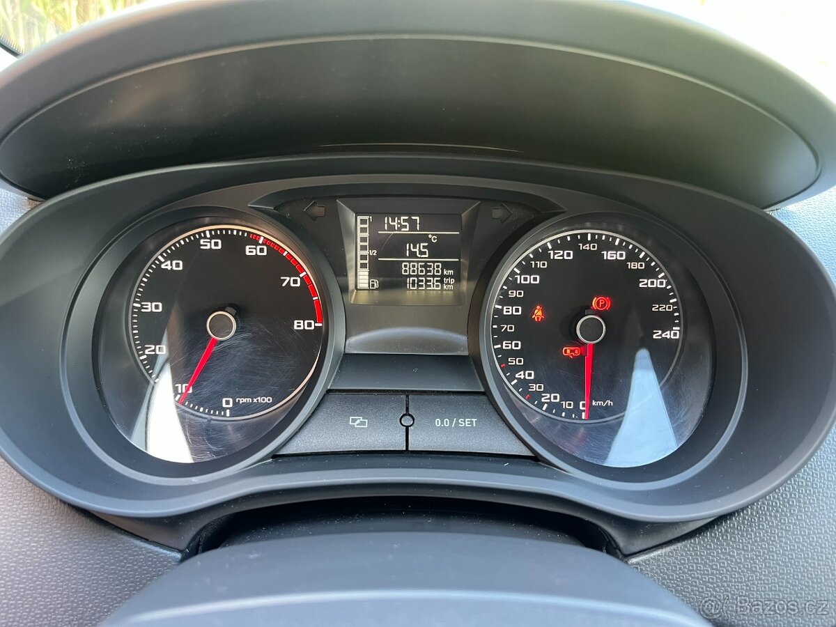 Seat Ibiza 1.2 Style Navi Rozvody Výhřev sedadel - 13