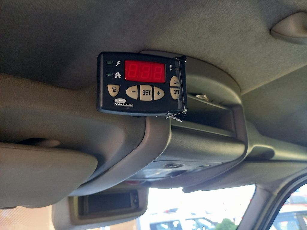 Renault Master 2.3Dci L3H2 92kw+Maxi+Chlaďák+Čr - 13