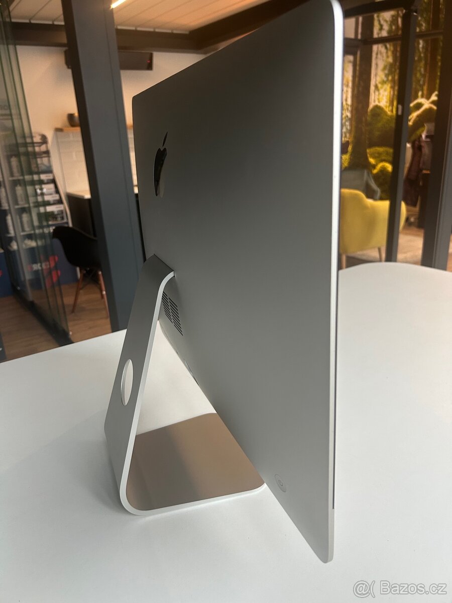 Apple iMac 21,5" - 13