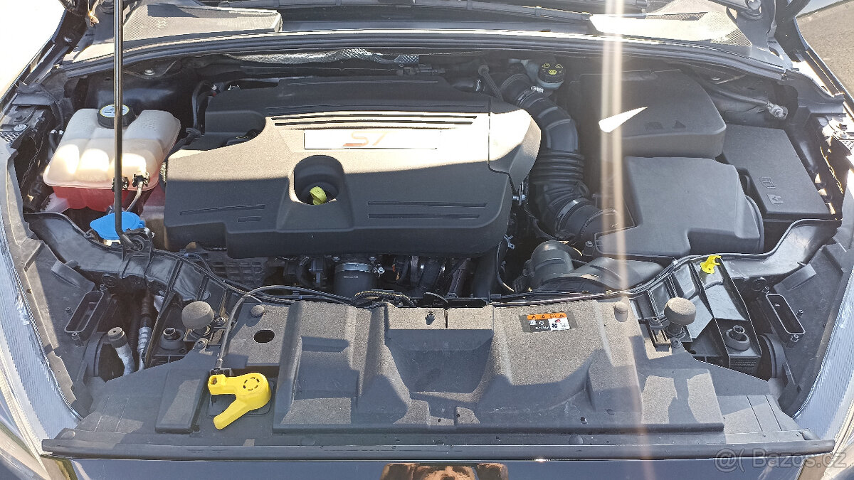 Ford focus ST TDCI 185koní - 13