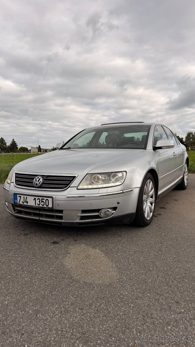 Volkswagen Phaeton 3.0 2009, max. výbava - 13