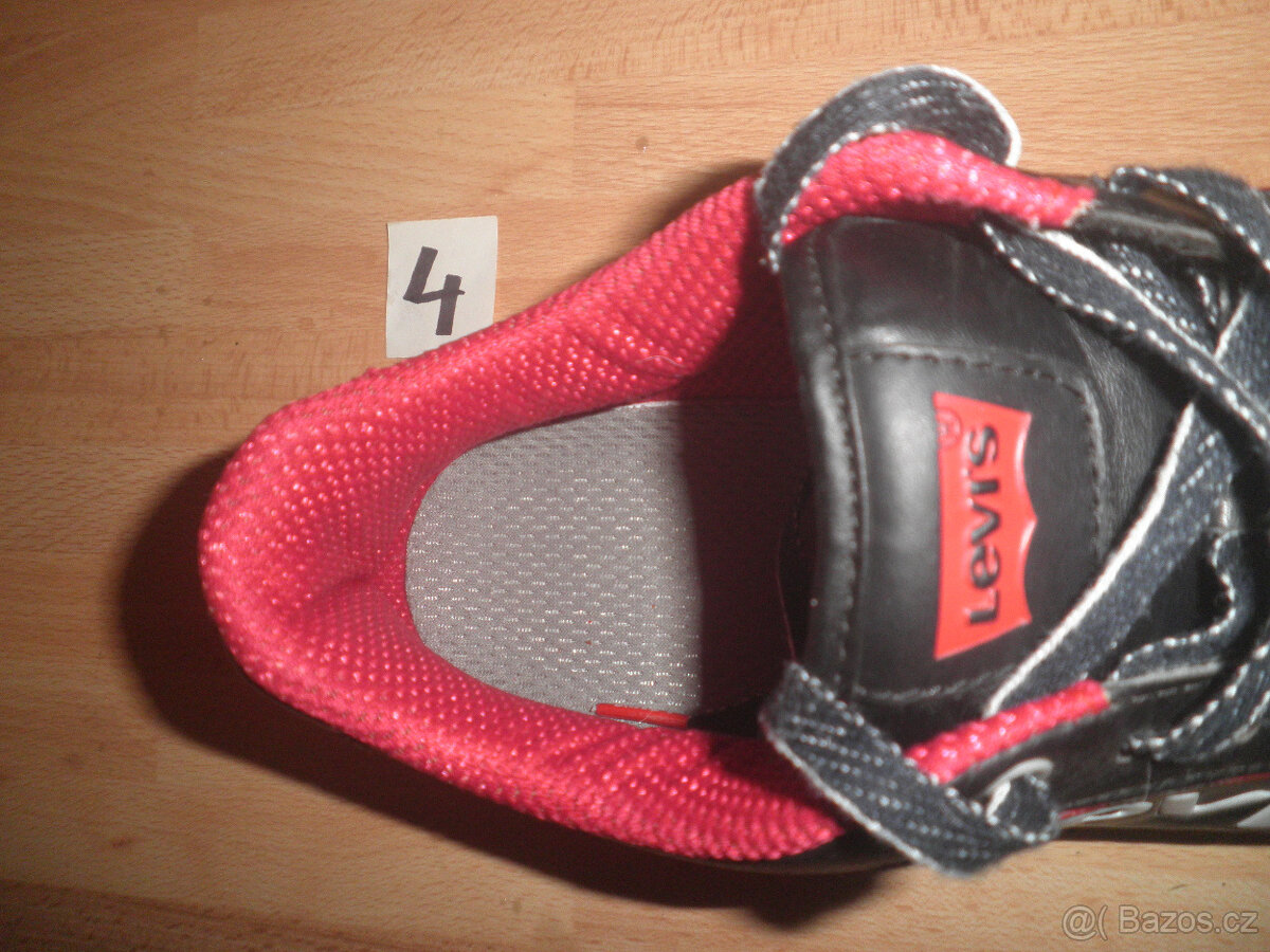 Pánské boty 43 - 13