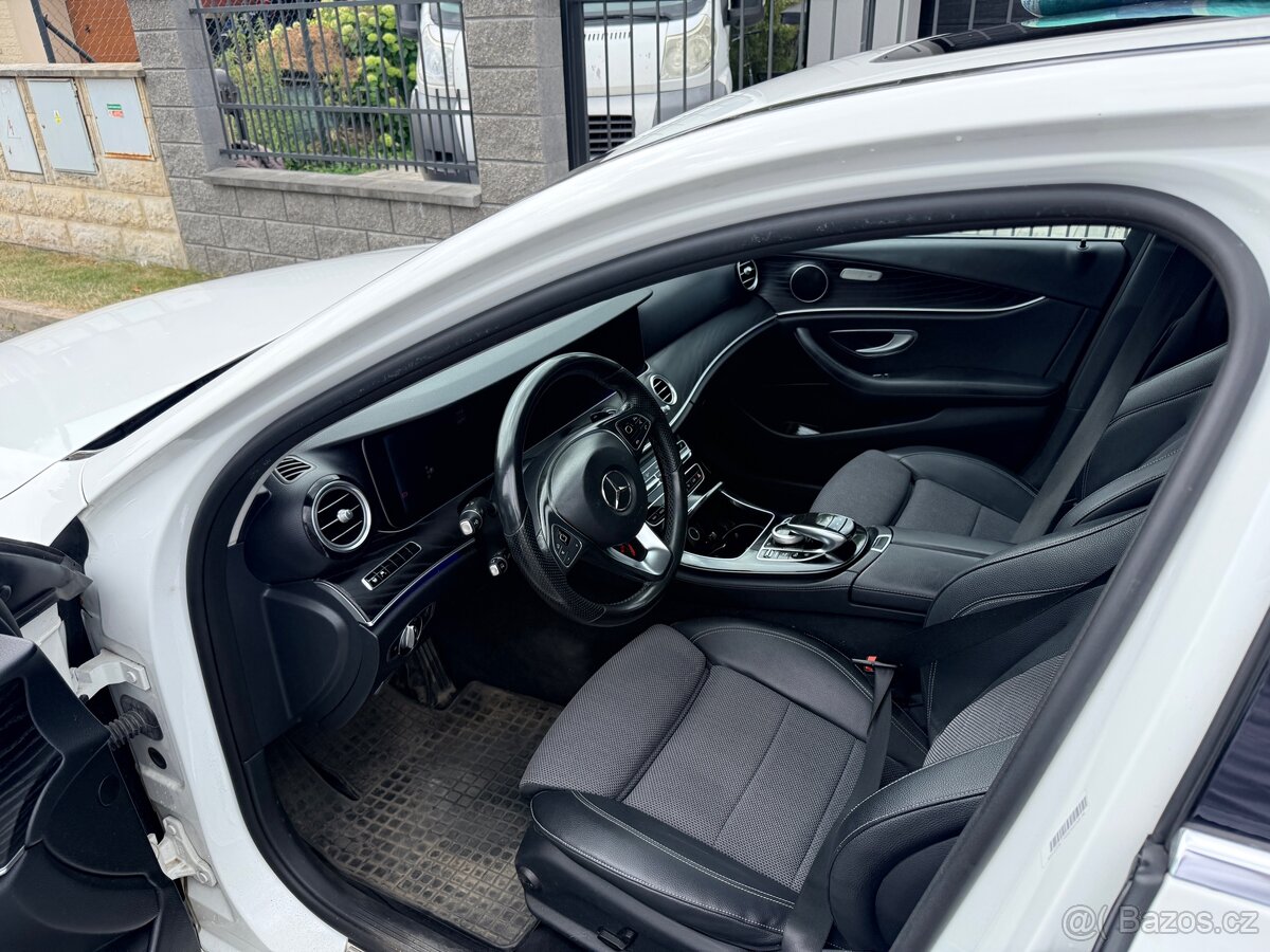 Mercedes Benz E 350 cdi - 13