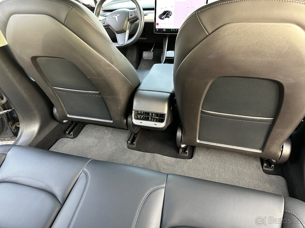 Tesla Model 3 Standard Range Plus 2020 - 13