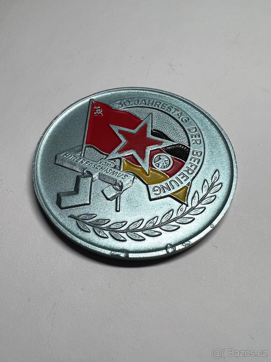 Medaile z dob komunistických - 13