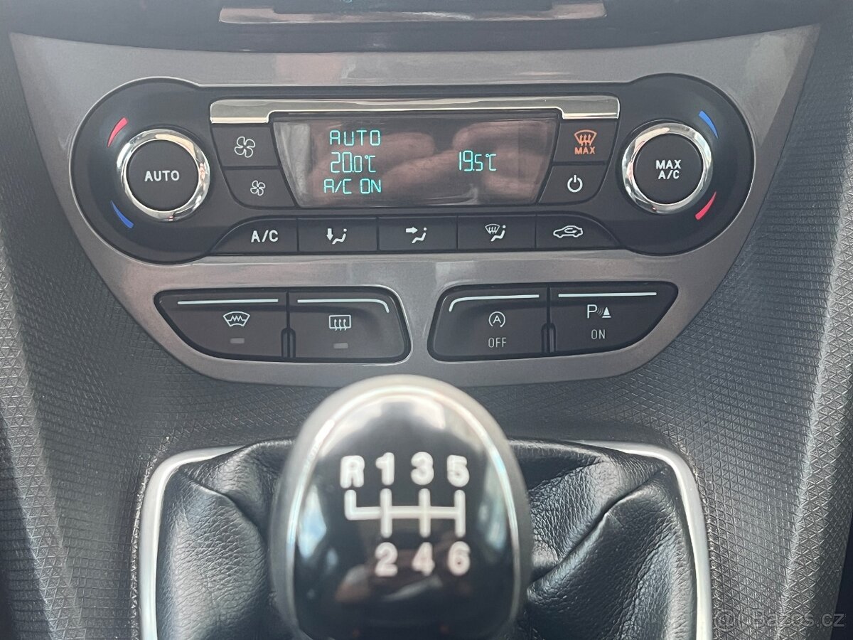 Ford Tourneo Connect 1,5 TDCi - 13