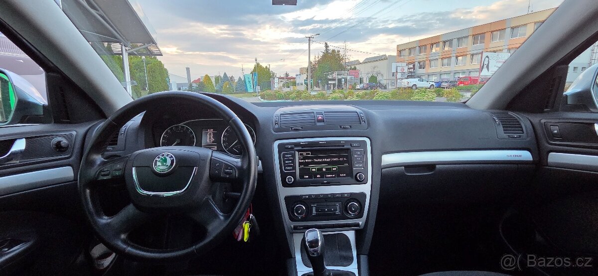 Skoda octavia scout 2.0 tdi 4x4 - 13