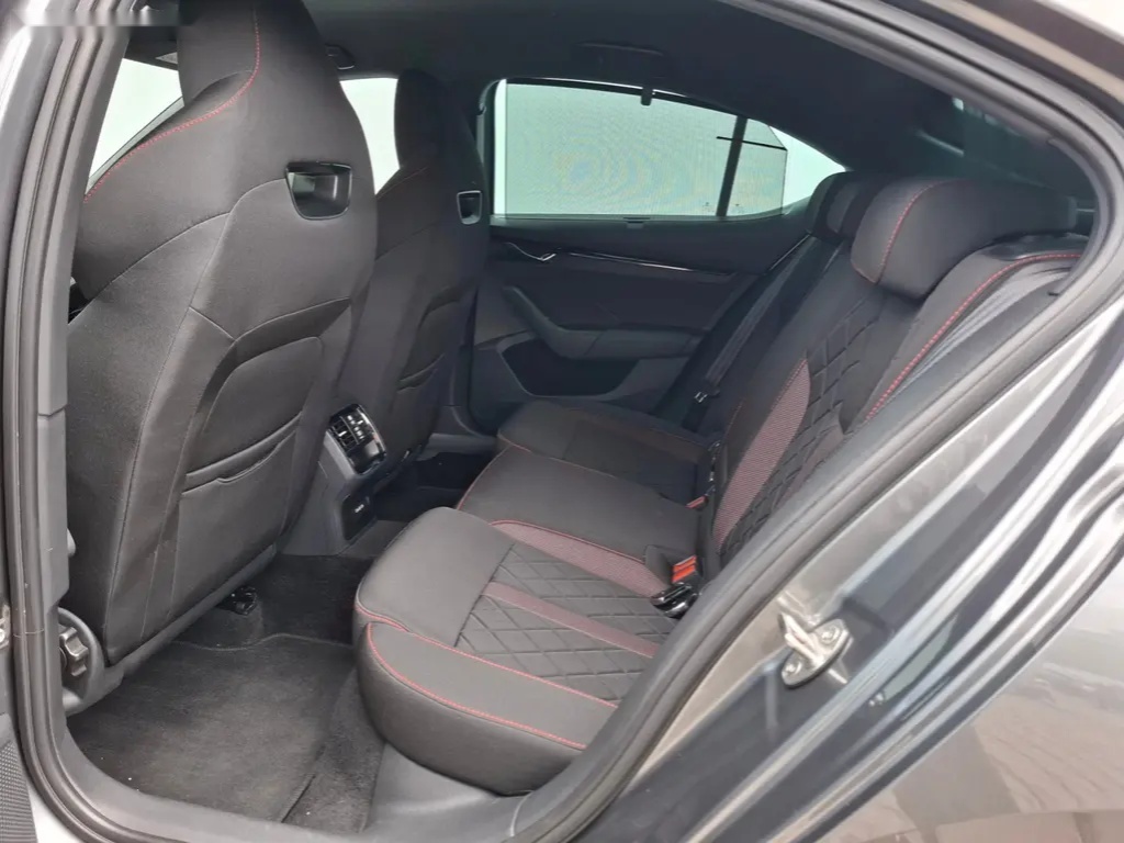 Škoda Octavia, 2.0 TDI 147kW | RS | DSG - 13