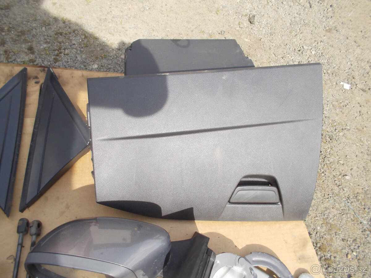 Díly 2. Ford Focus III 1.0 EcoBoost 74kw - 13