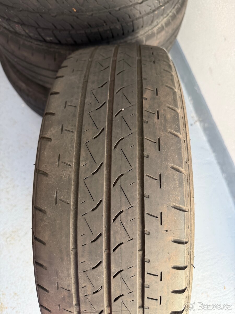 2x sada kol VW Transporter/Multivan/Caravelle - 13