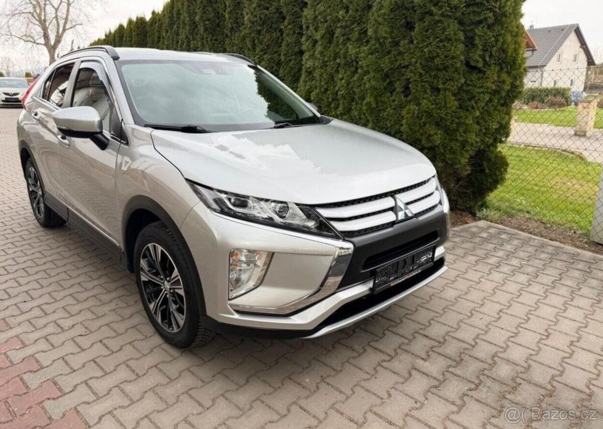 Mitsubishi Eclipse Cross 1,5T-i Active ,automat , Tažné - 13