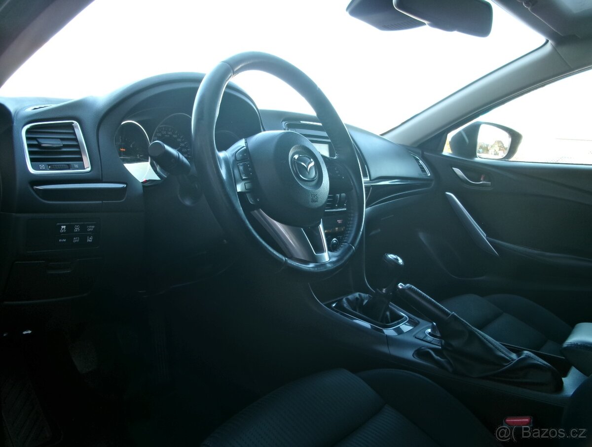 PRODÁM Mazda 6 2.2D SKYACTIVE 110kW NAVI - 13