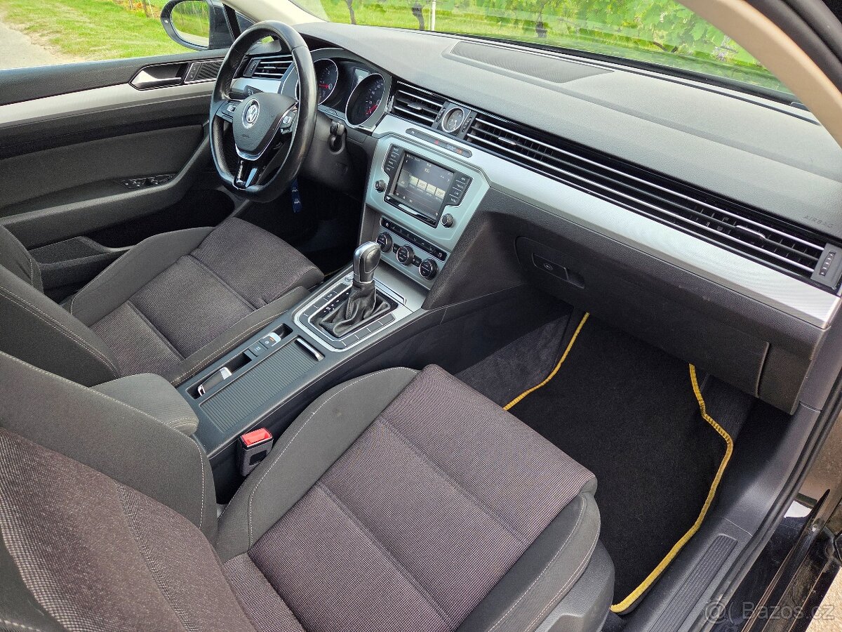 Volkswagen Passat 2.0 TDI 110KW/150 koní R.V.05/2015 - 13
