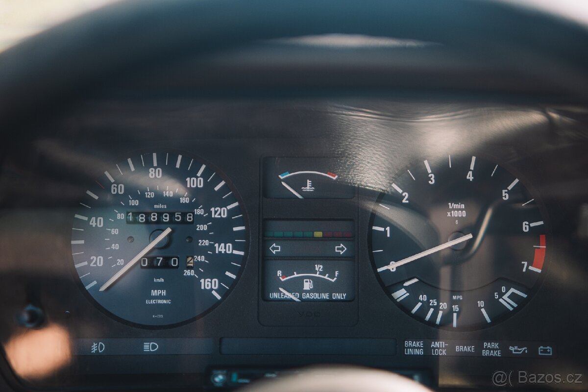BMW E24 635 CSI - 13