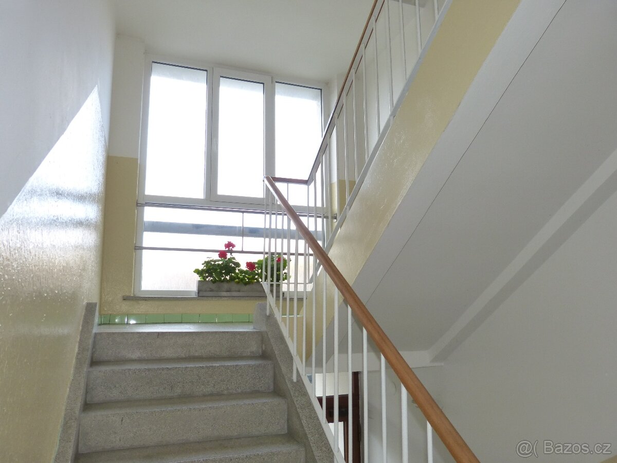 Cihlový byt 4+1 97 m2 s garáží i sklepem Olomouc - 13