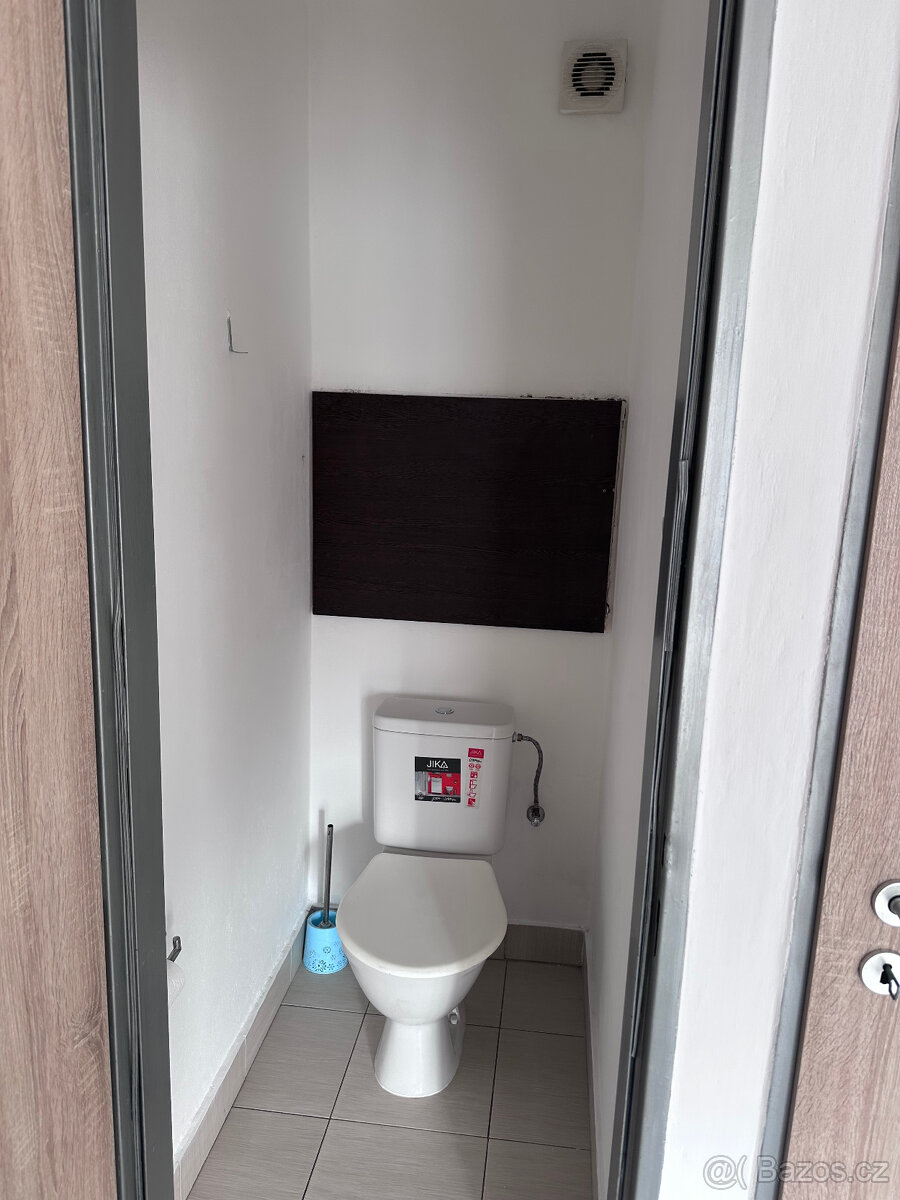 PRONÁJEM BYTU 3+kk s lodžií 4m2 - 13