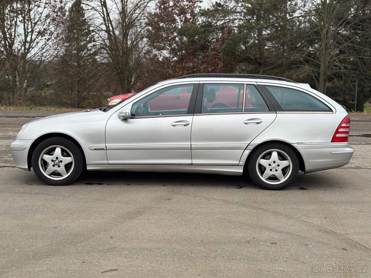 Mercedes C220 CDI 2.2 - 13