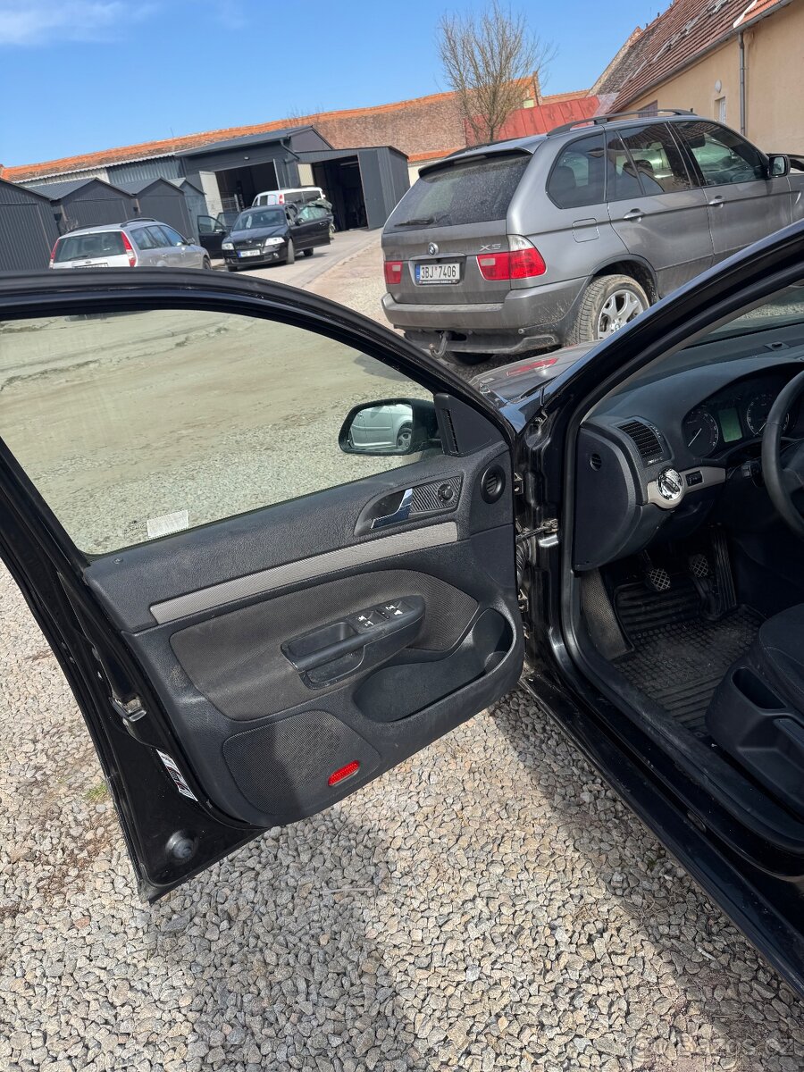 Škoda Octavie 2 - 13