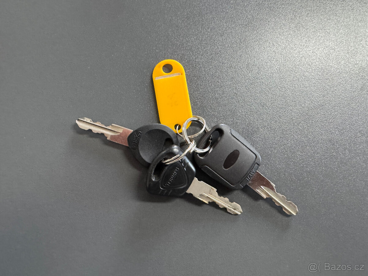 Triumph Tiger 800 XC - 13