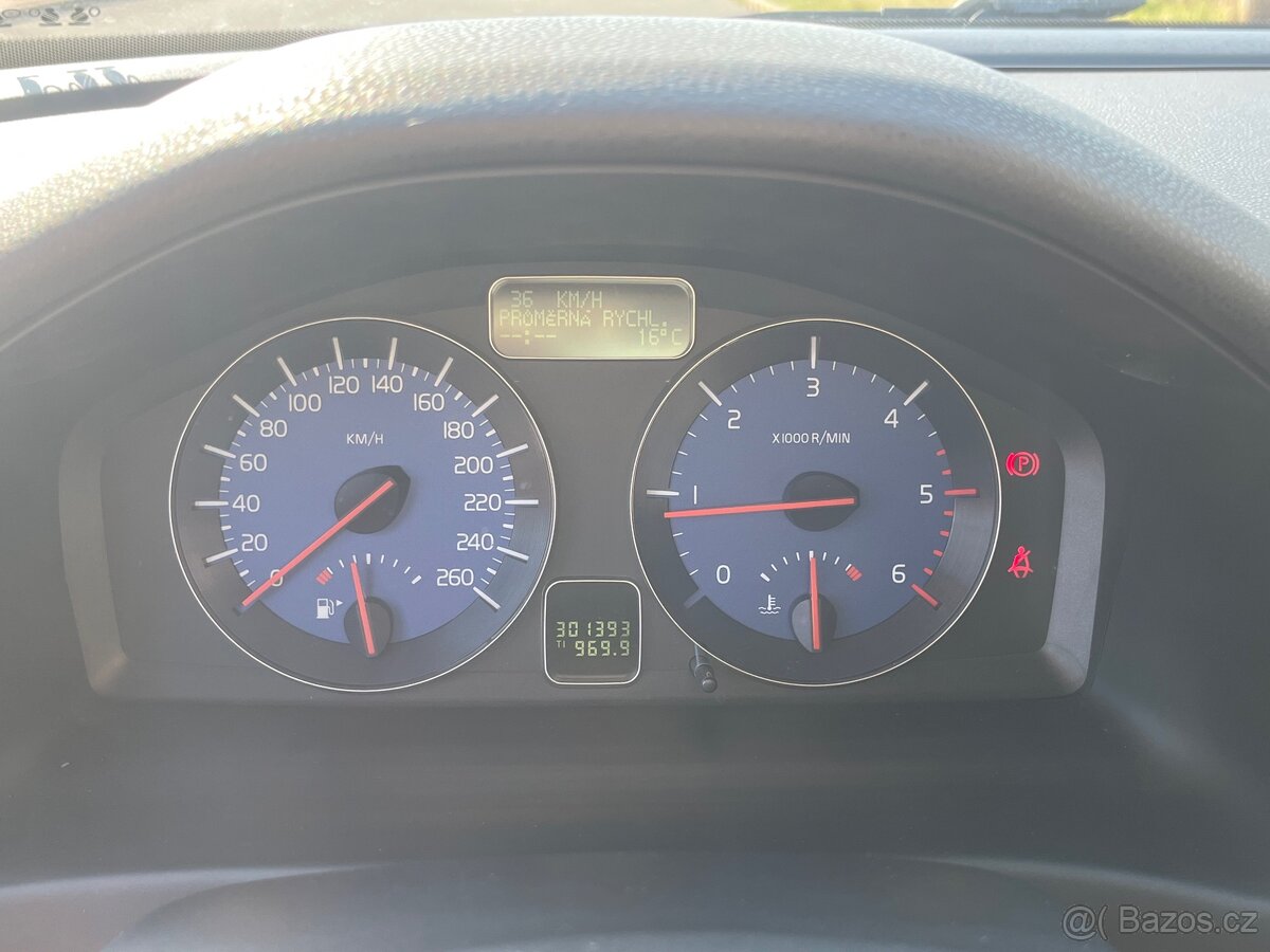 Volvo V50 2.0D R-design, BSR - 13