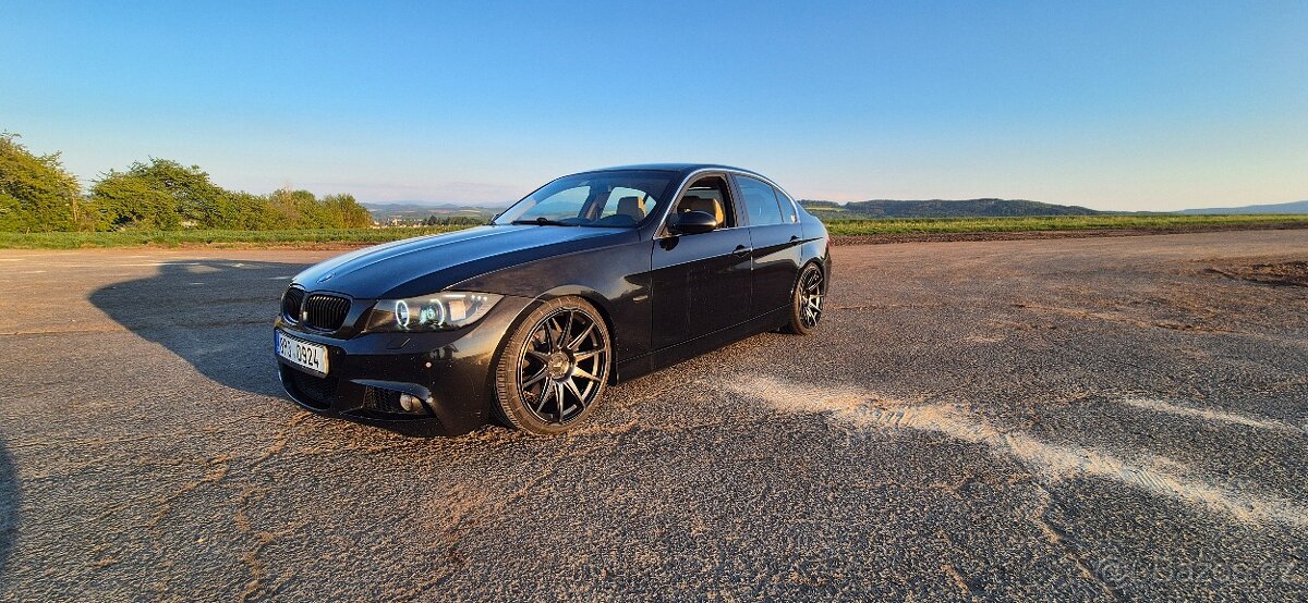BMW E90 325i – 160kW - 13