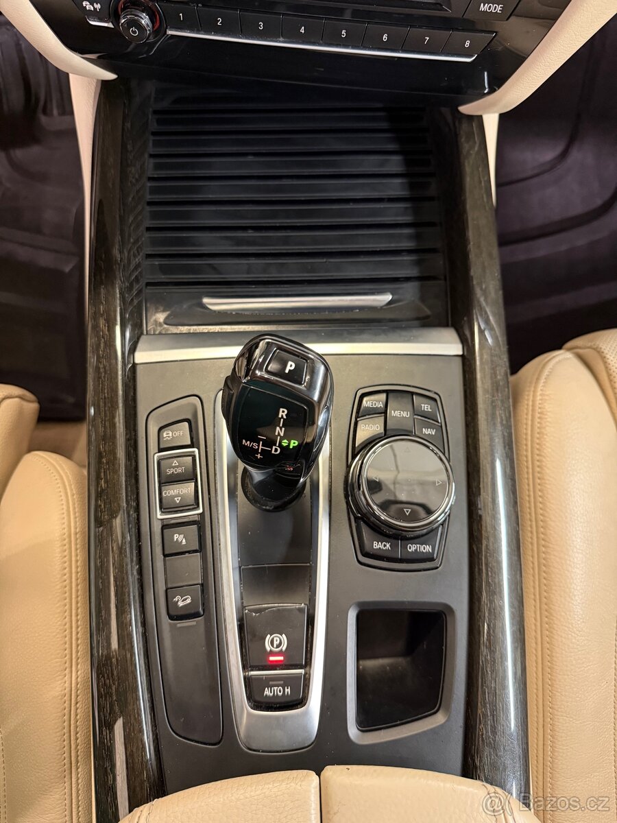 BMW X5 xDrive30d 190 kW, 4x4 - 13