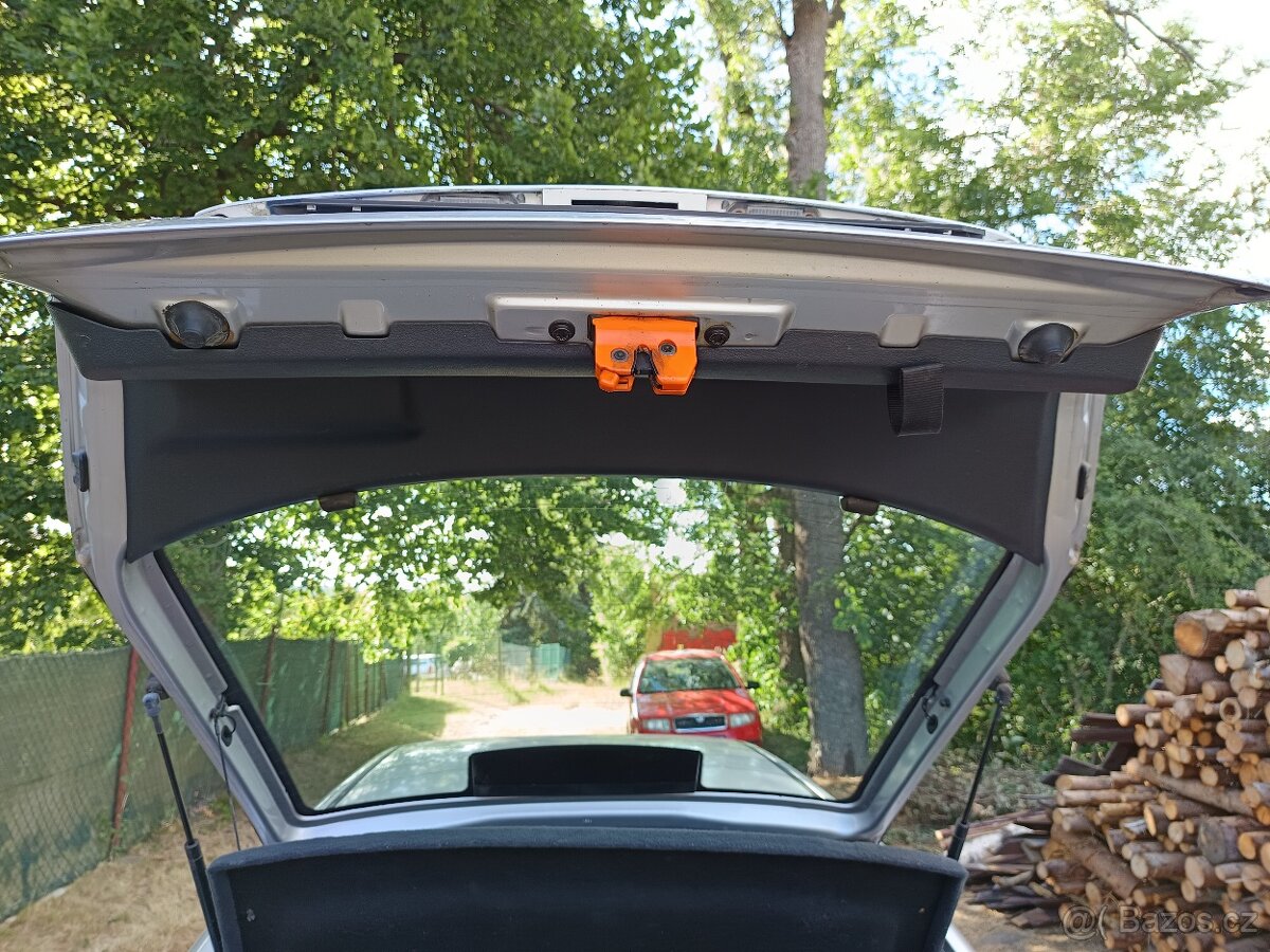 Octavia 1.6 55 kW - 13