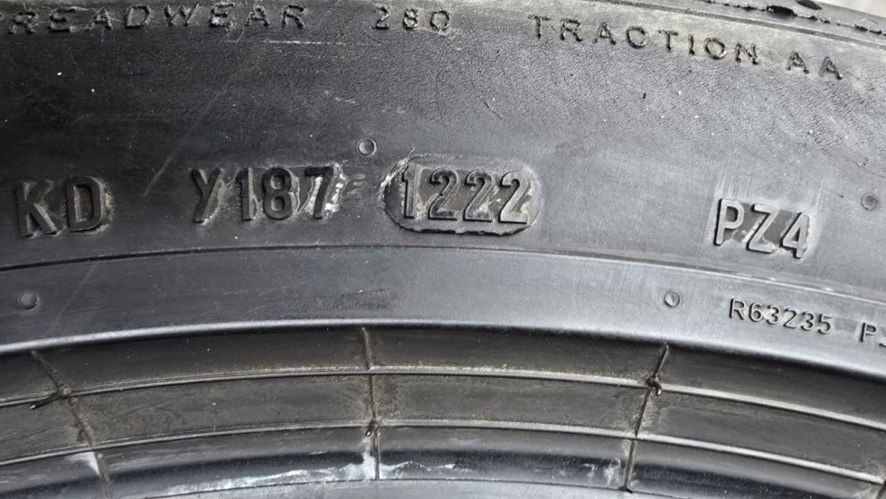 Letní pneu 245/45/20 Pirelli - 13