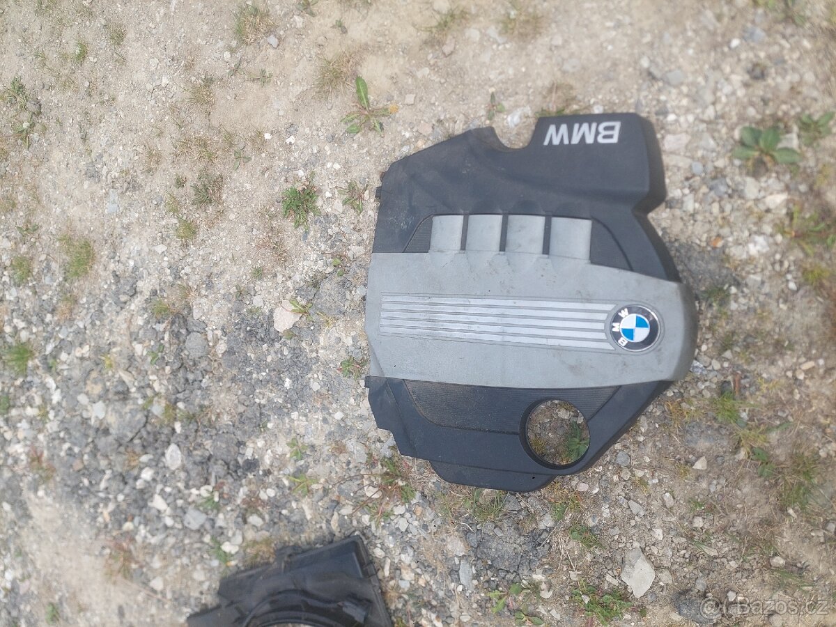 Díly BMW e91 320d - 13