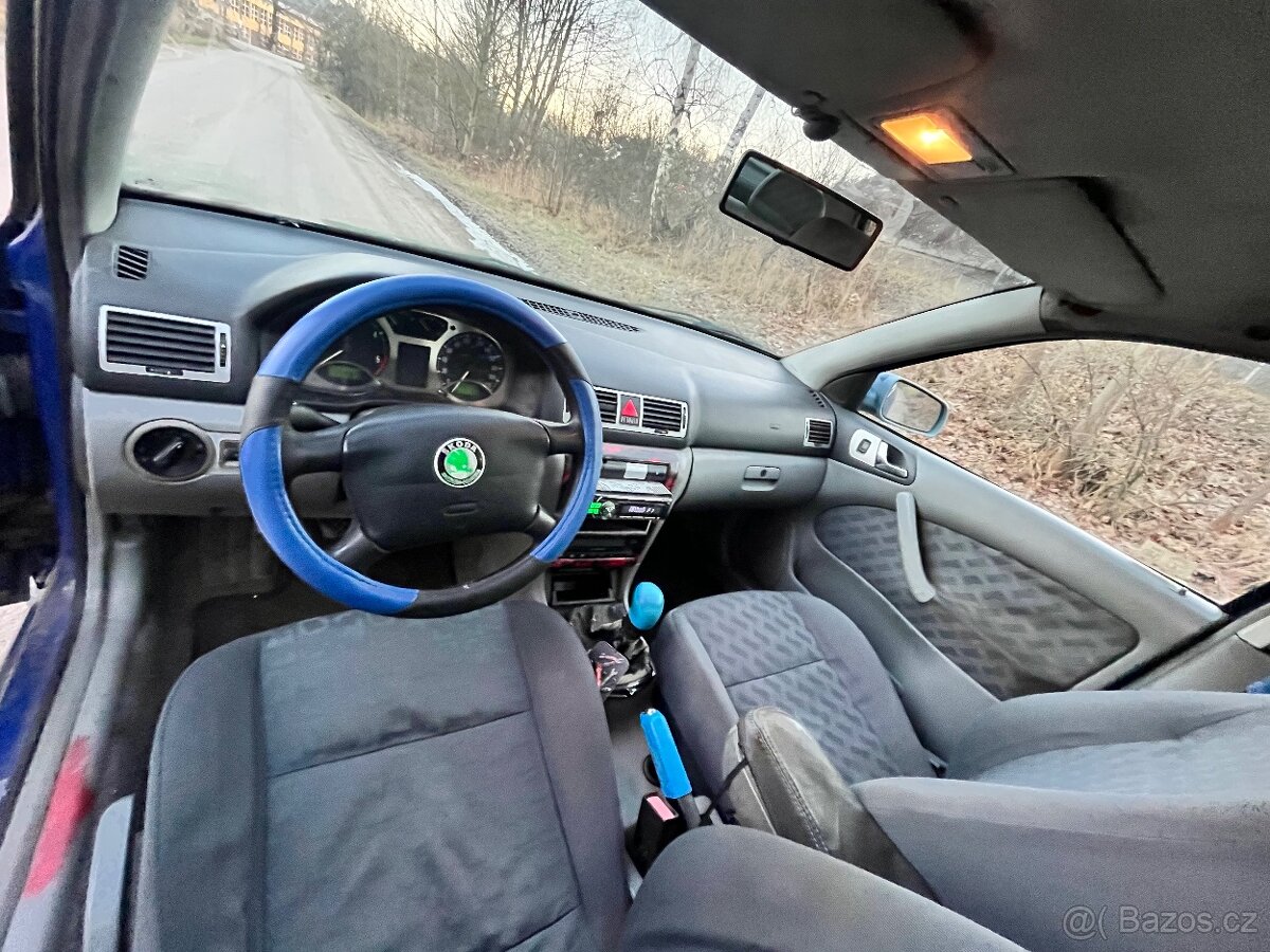 Škoda Octavia 1 - 13