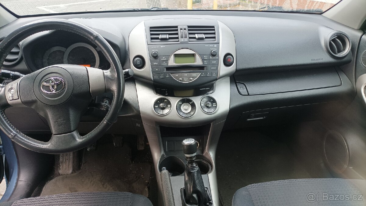 Toyota RAV4, D-4D, nové v ČR - 13