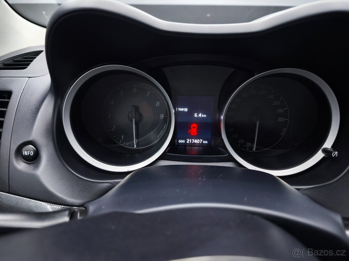 Mitsubishi Lancer EVO X - 13