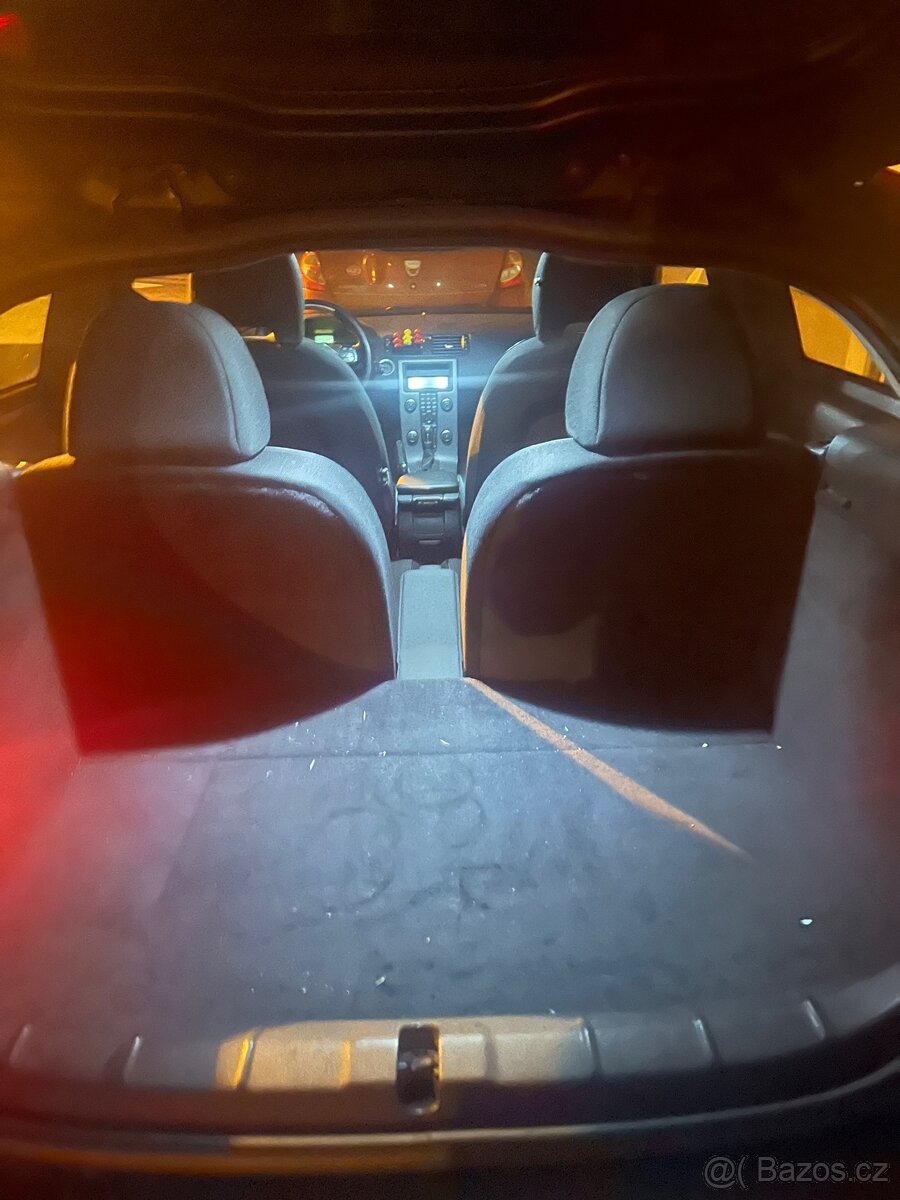 Volvo C30 1,6 diesel 84KW - 13