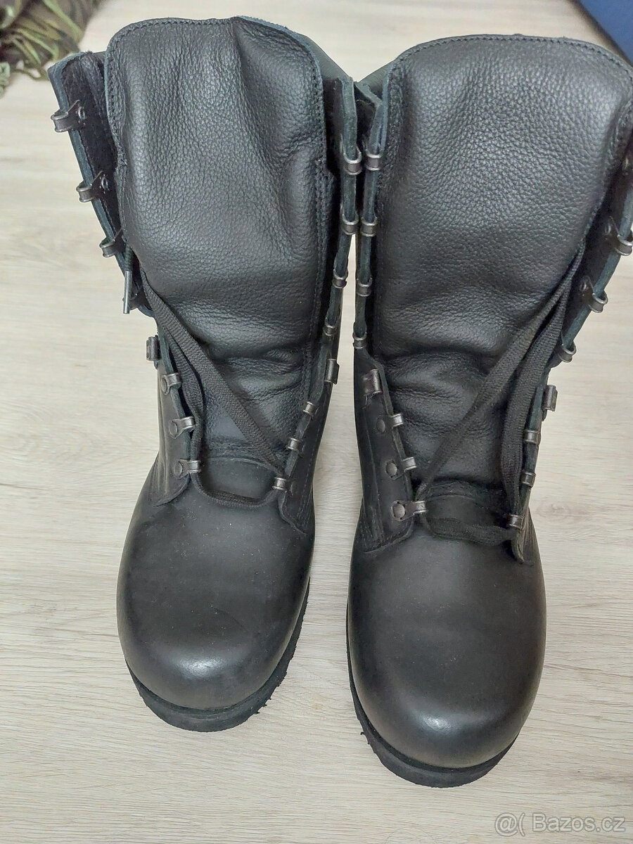 vojenské oblečení - 13