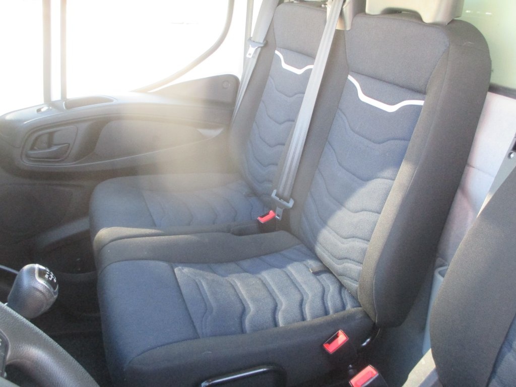 Iveco Daily 35C16, 136 600 km - 13