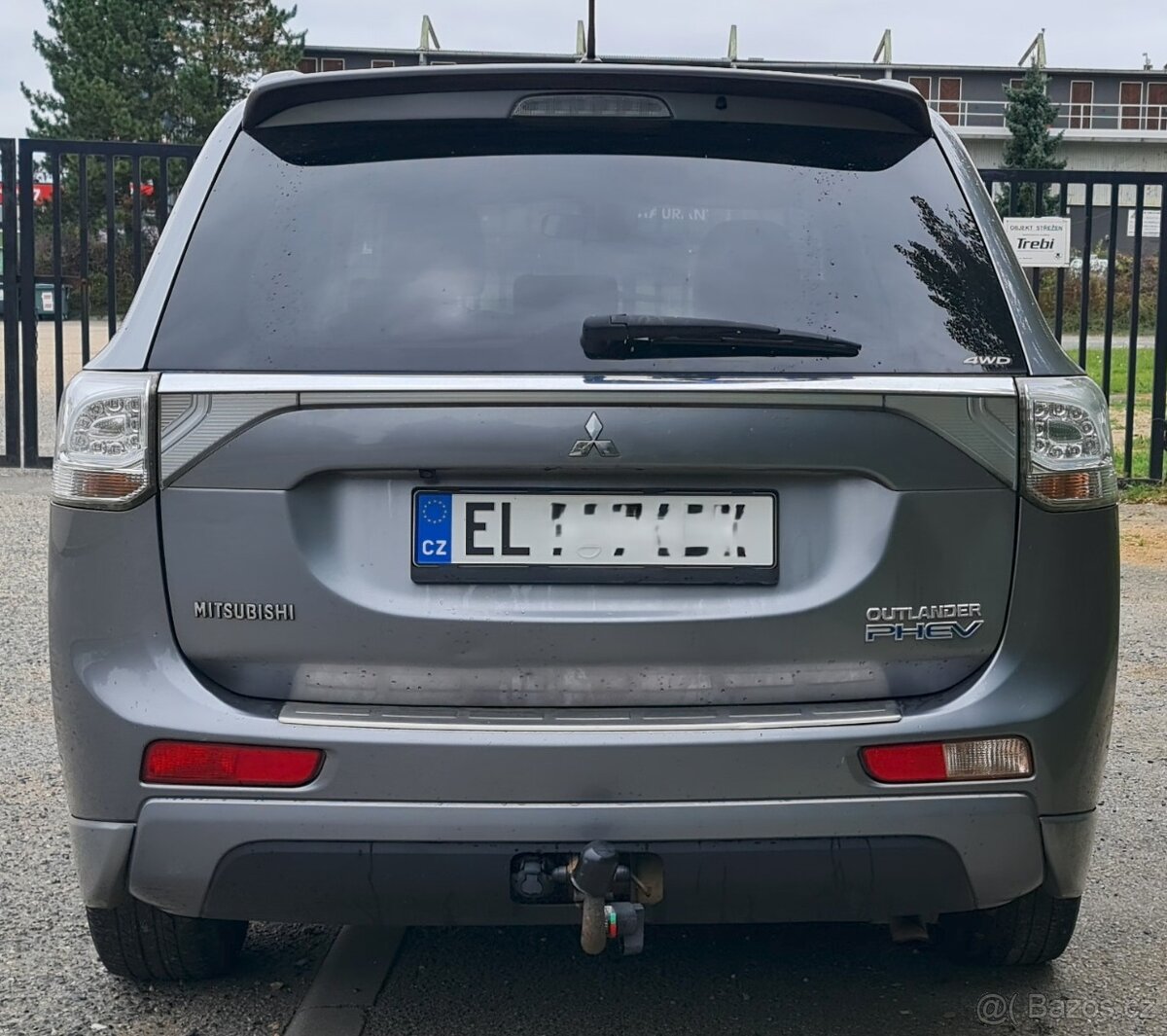 Prodám Outlander PHEV 2,0L "EL" - 13