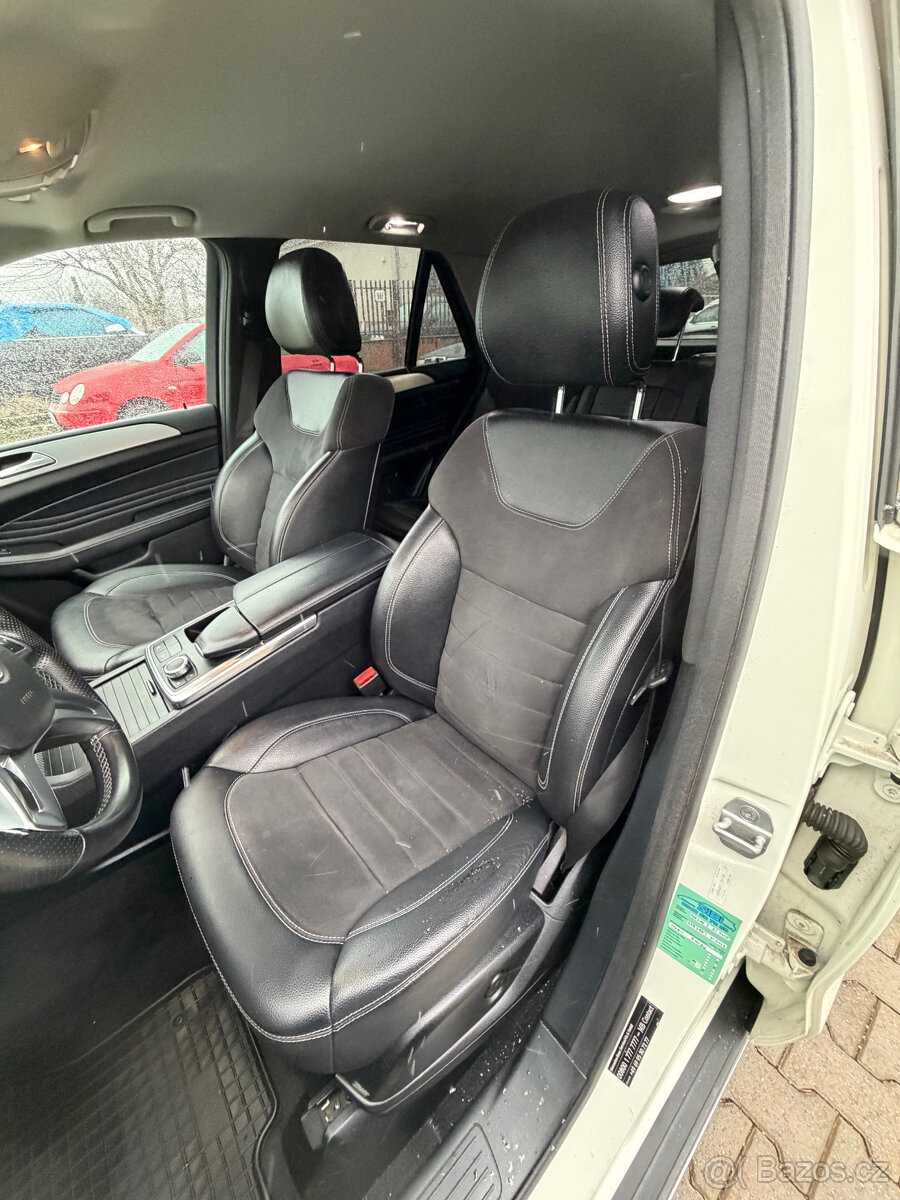 Mercedes-Benz ML 350 - 13