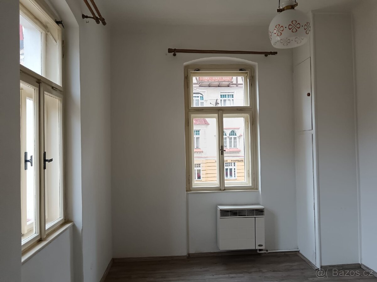Prodej bytu Mariánské Lázně - 13