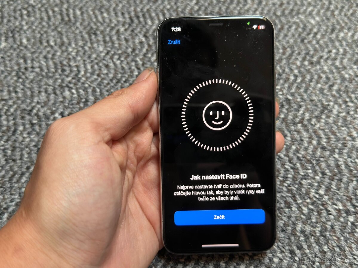 Apple iPhone Xs 256 GB Silver - 13