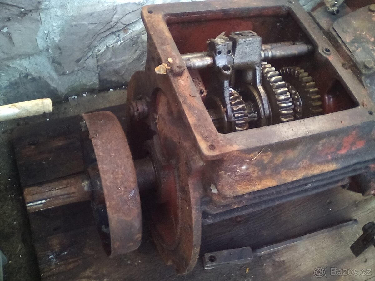 motor 2001 - 13