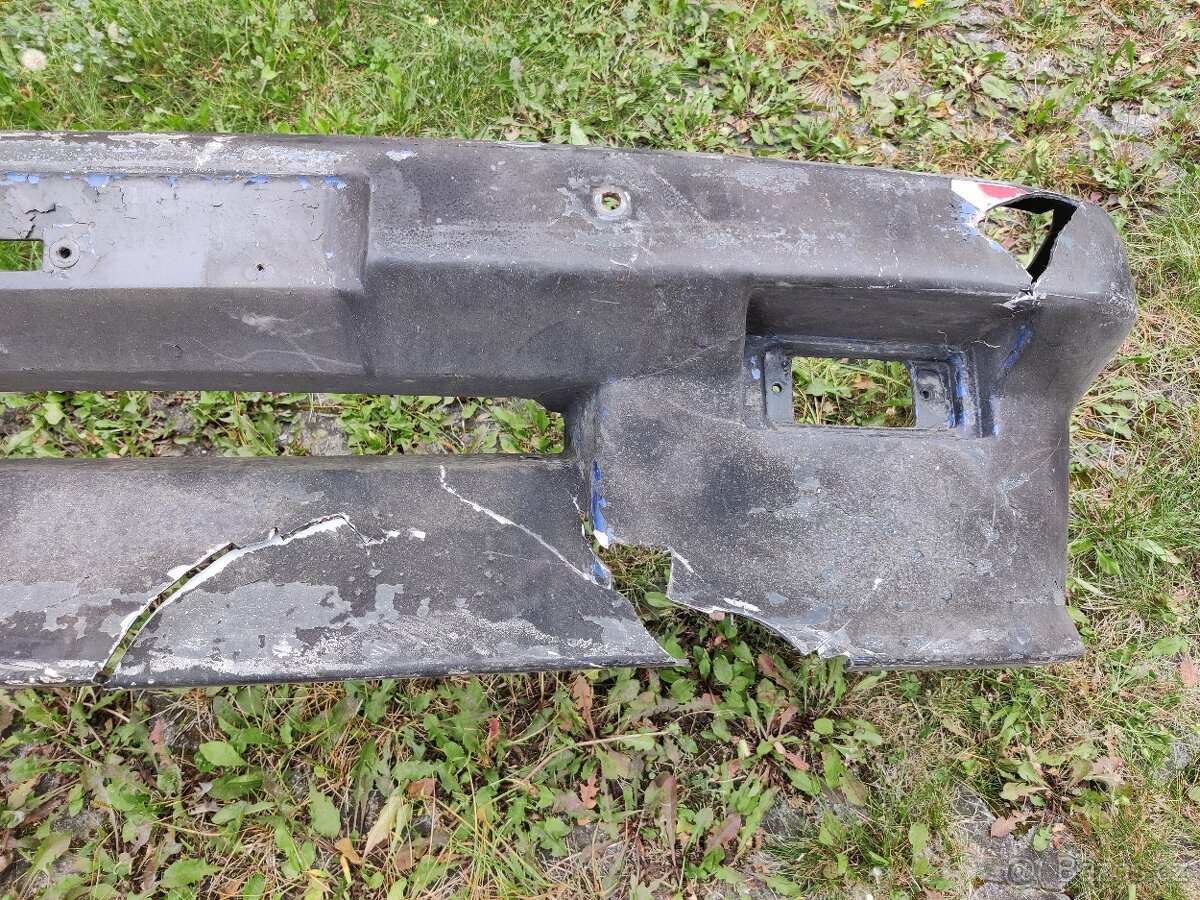 Opel Manta GT/E přední nárazník - 13