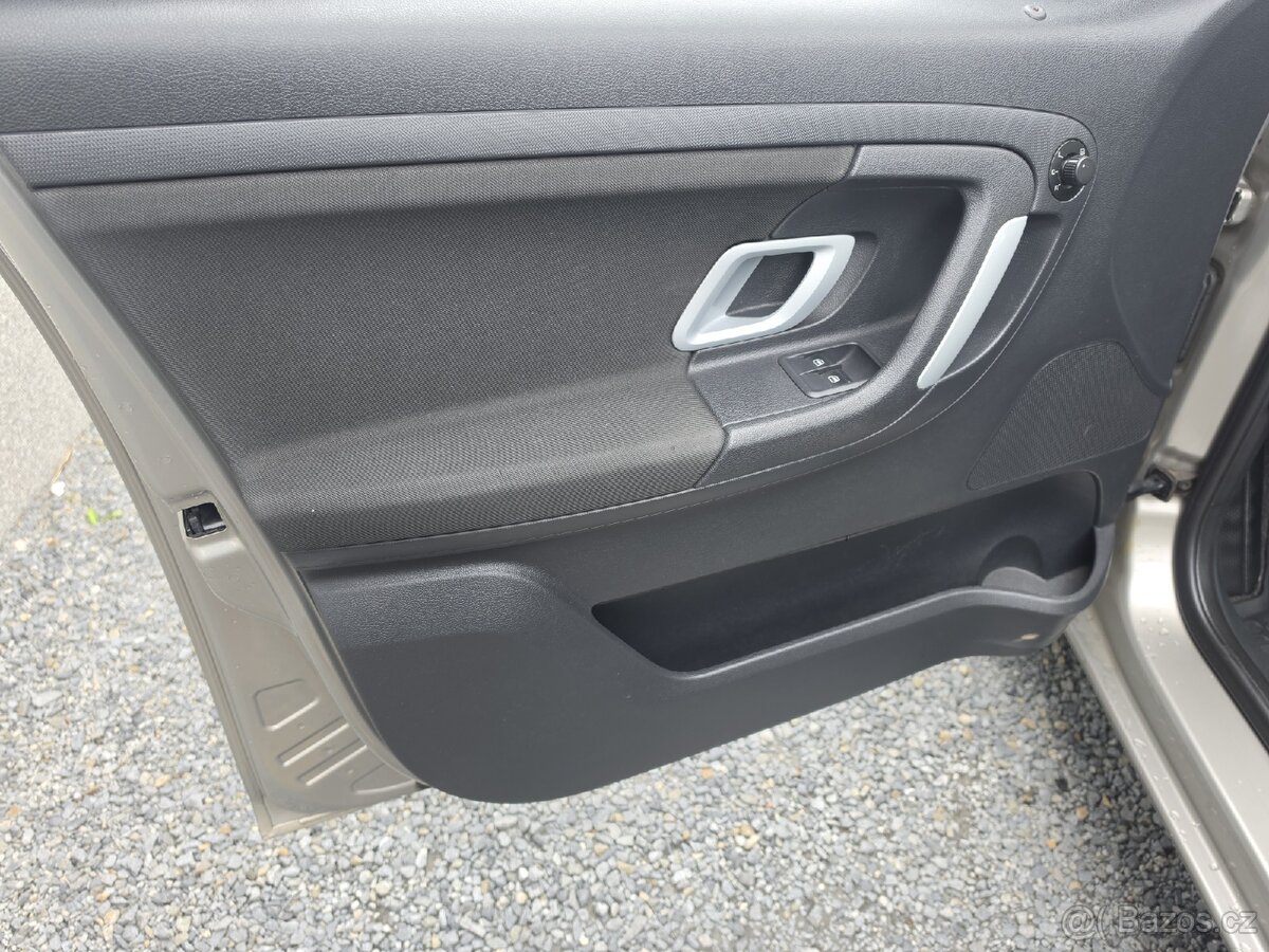 Škoda Roomster
1.2 HTP - 13