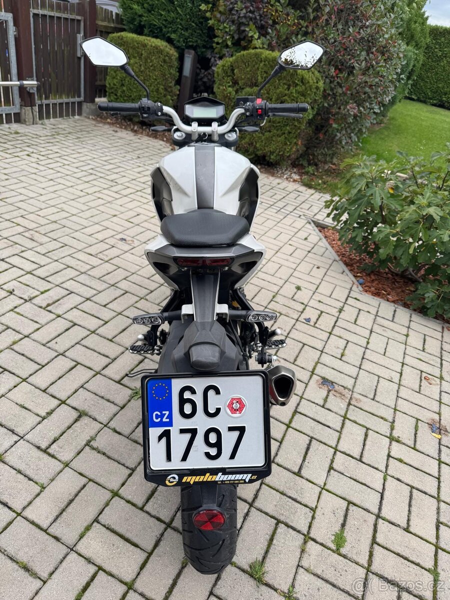 Keeway RKF 125 - 13